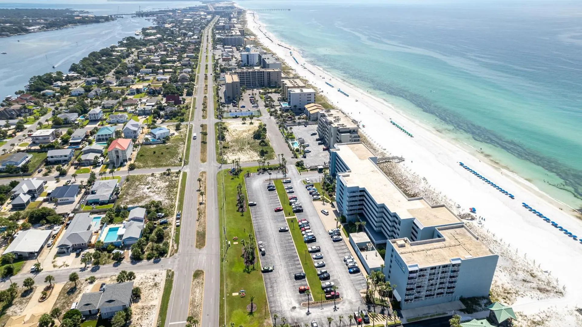 Beach House 601D-By Holiday Isle Properties Destin 0*,  United States