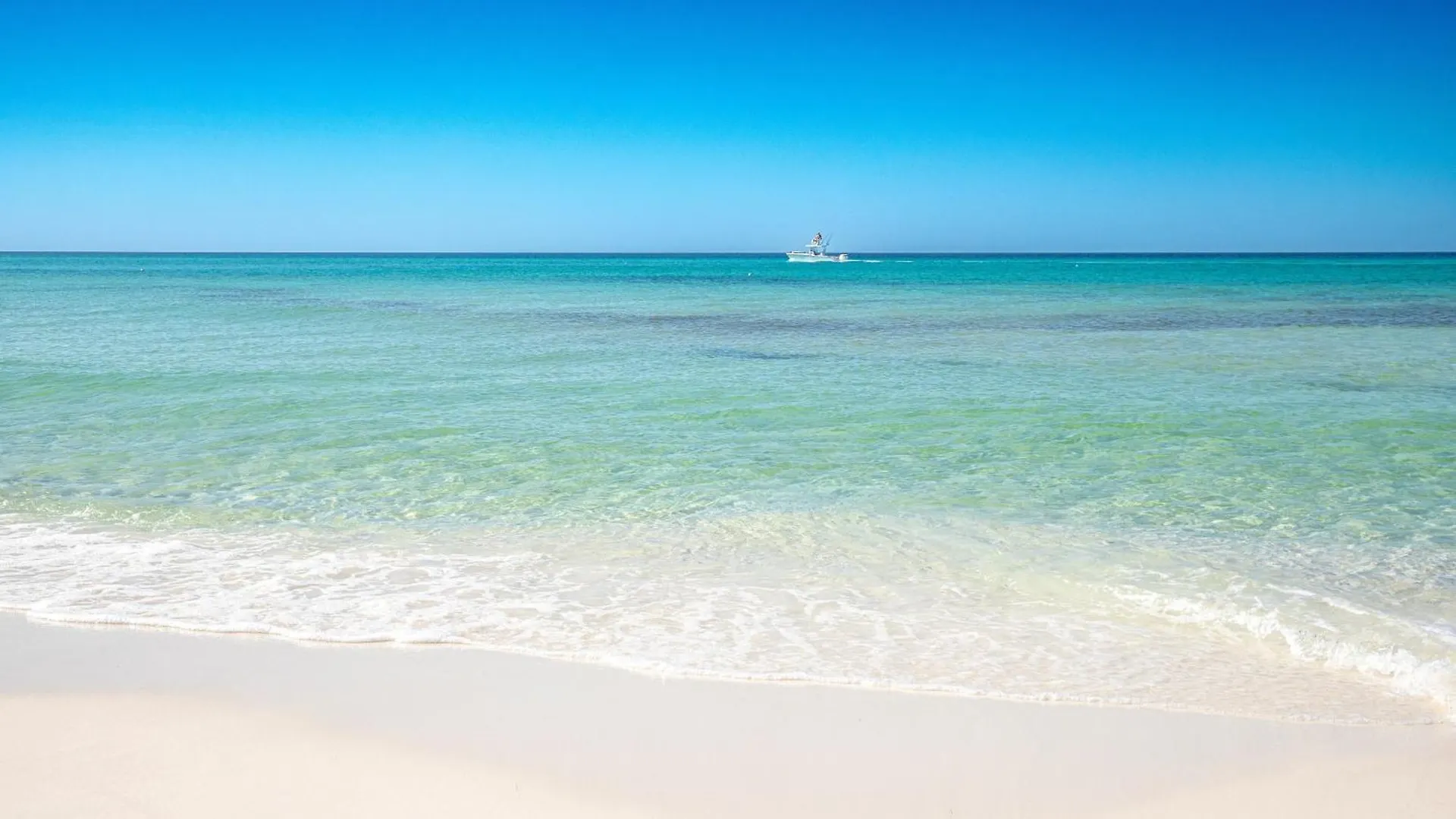 Beach House 601D-By Holiday Isle Properties Destin Apartment