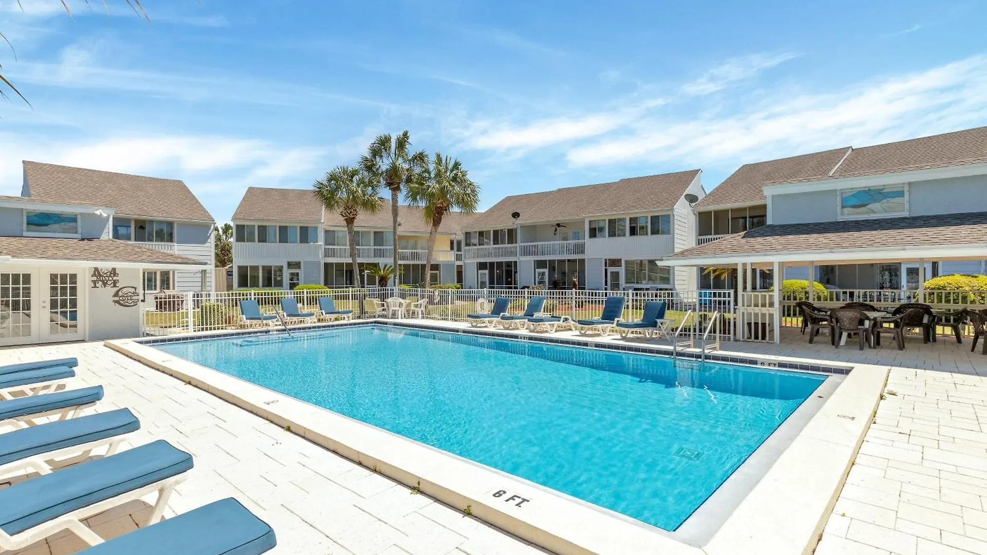 Apartment Beach House 601D-By Holiday Isle Properties Destin United States